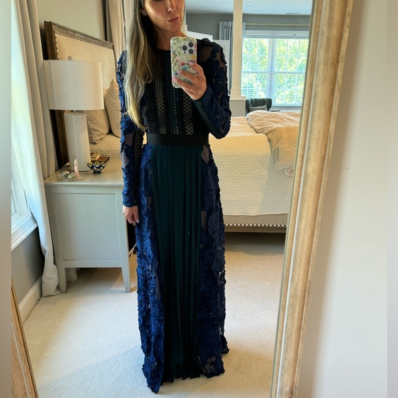 Self-Portrait Dresses & Skirts - Self-Portrait Thea Maxi Gown